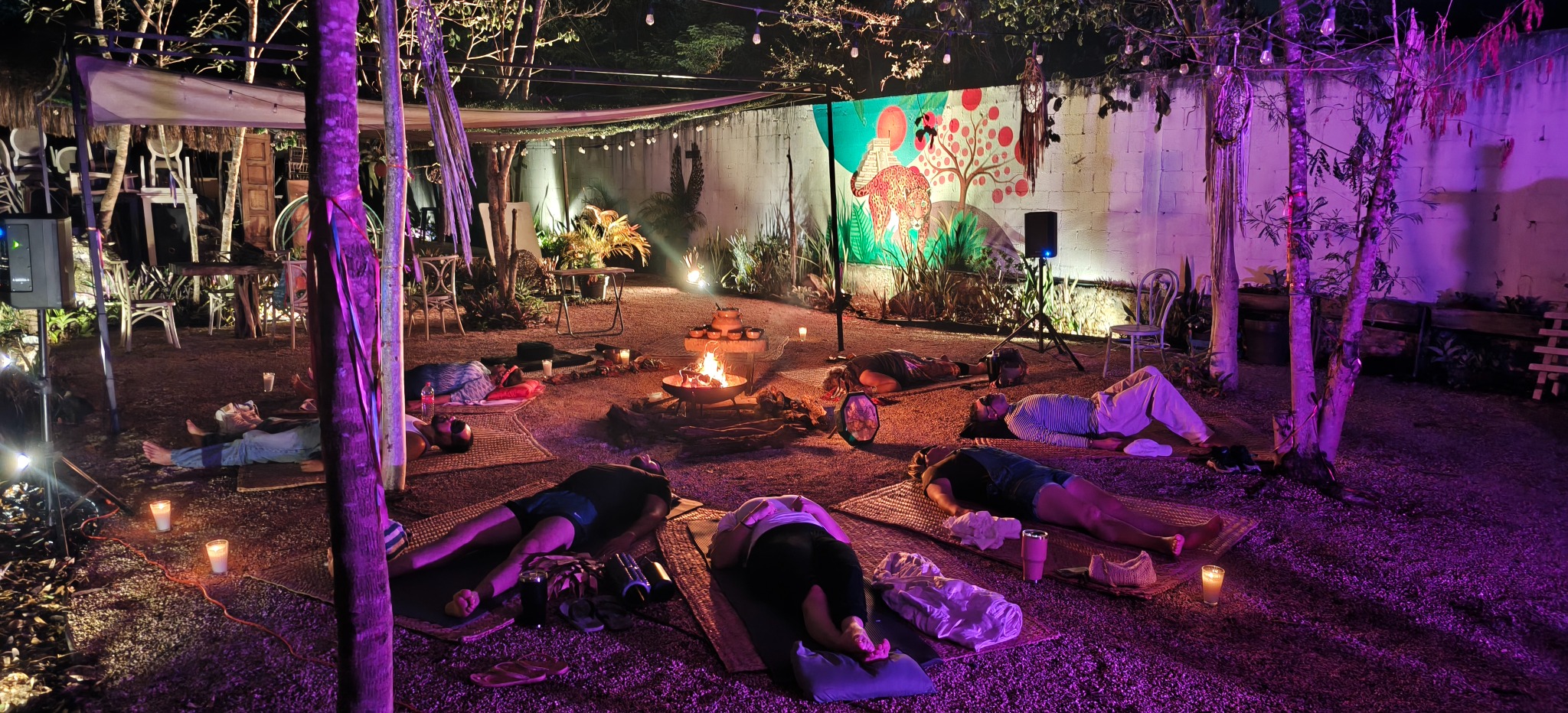 Participantes durante una experiencia de Respiración Chamánica en Vibranta